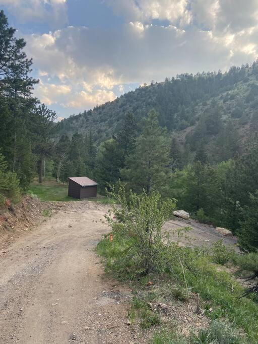 Sodacreek Look-Out .3 Mi From I70 + Hotsprings 爱达荷斯普林斯 外观 照片